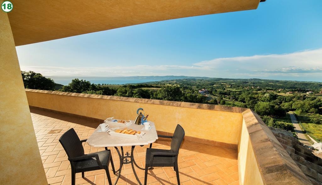 I Gigli del Belvedere Montefiascone Esterno foto